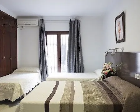 卡萨洛斯法罗赖斯旅馆 3* 科爾多瓦