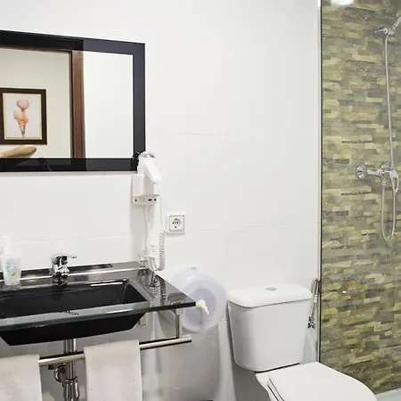 Guest house La Casa De Faroles 3*