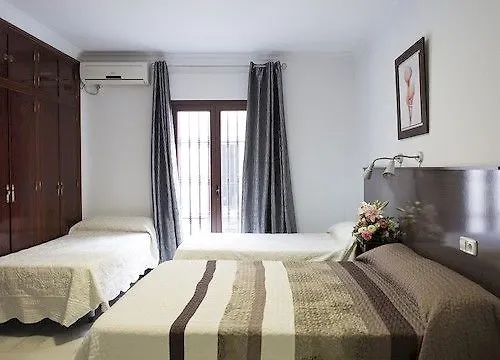 La Casa De Faroles 3* קורדובה